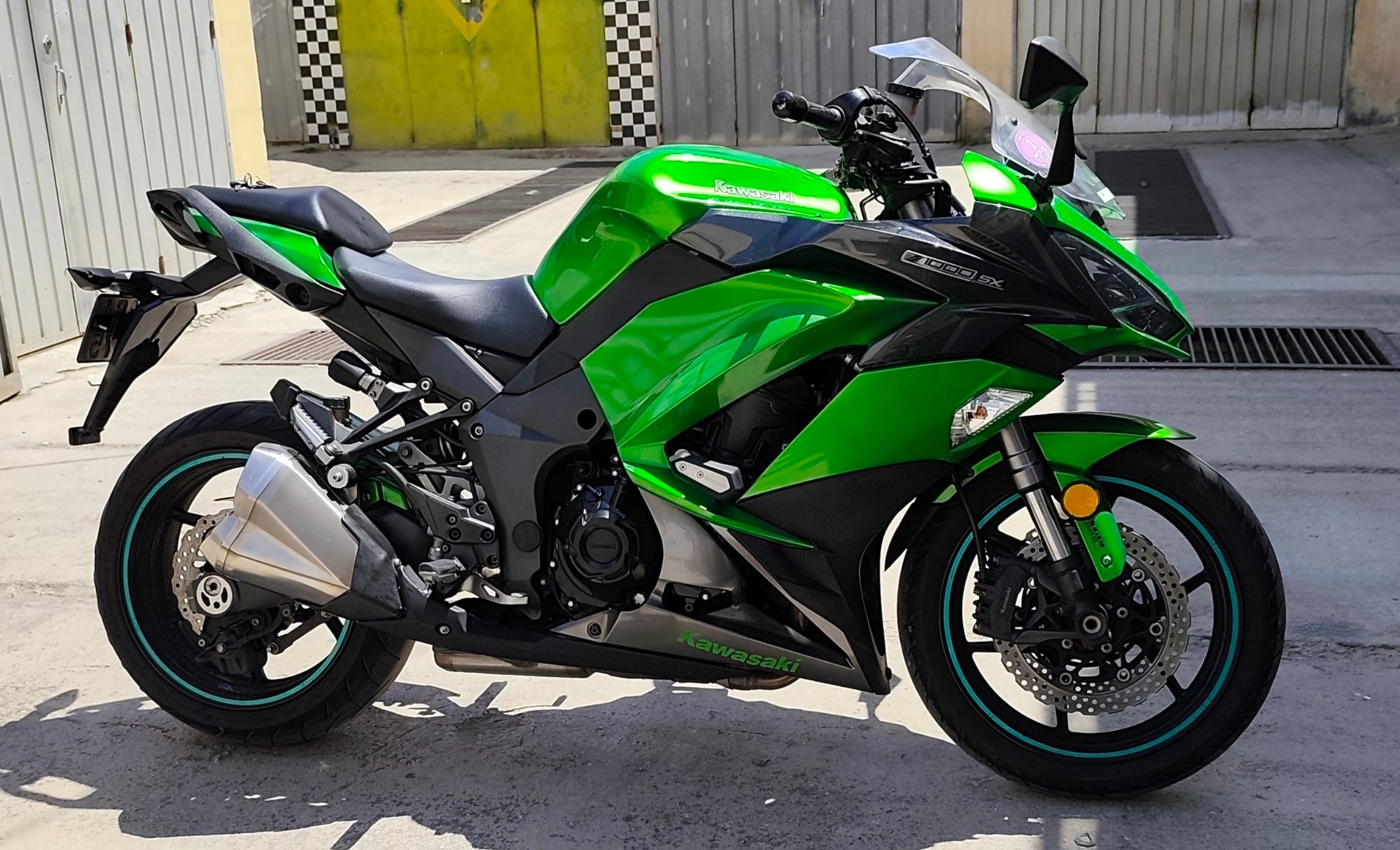 2017 Kawasaki Z1000 SX 1