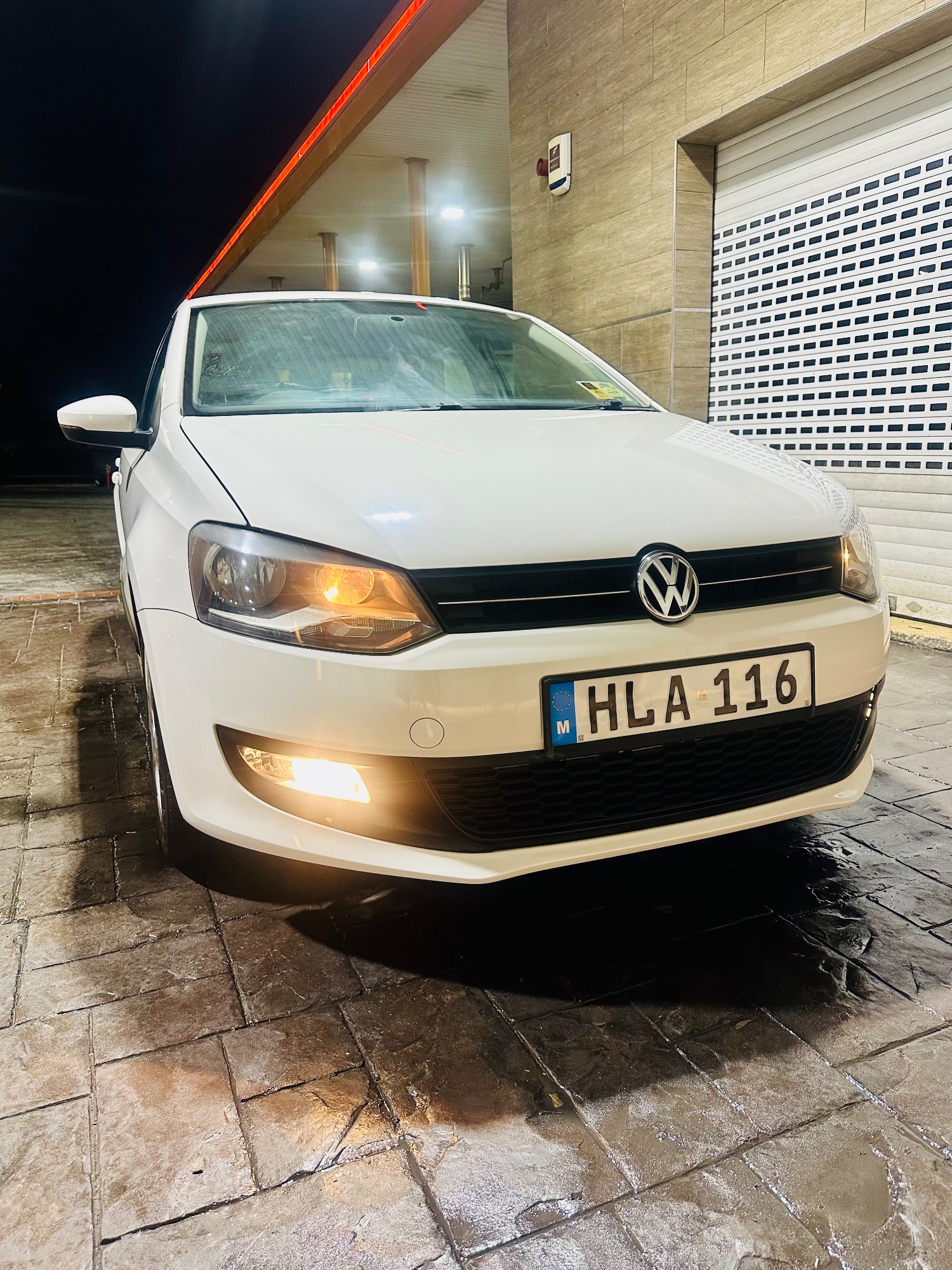 2011 Volkswagen Polo 1