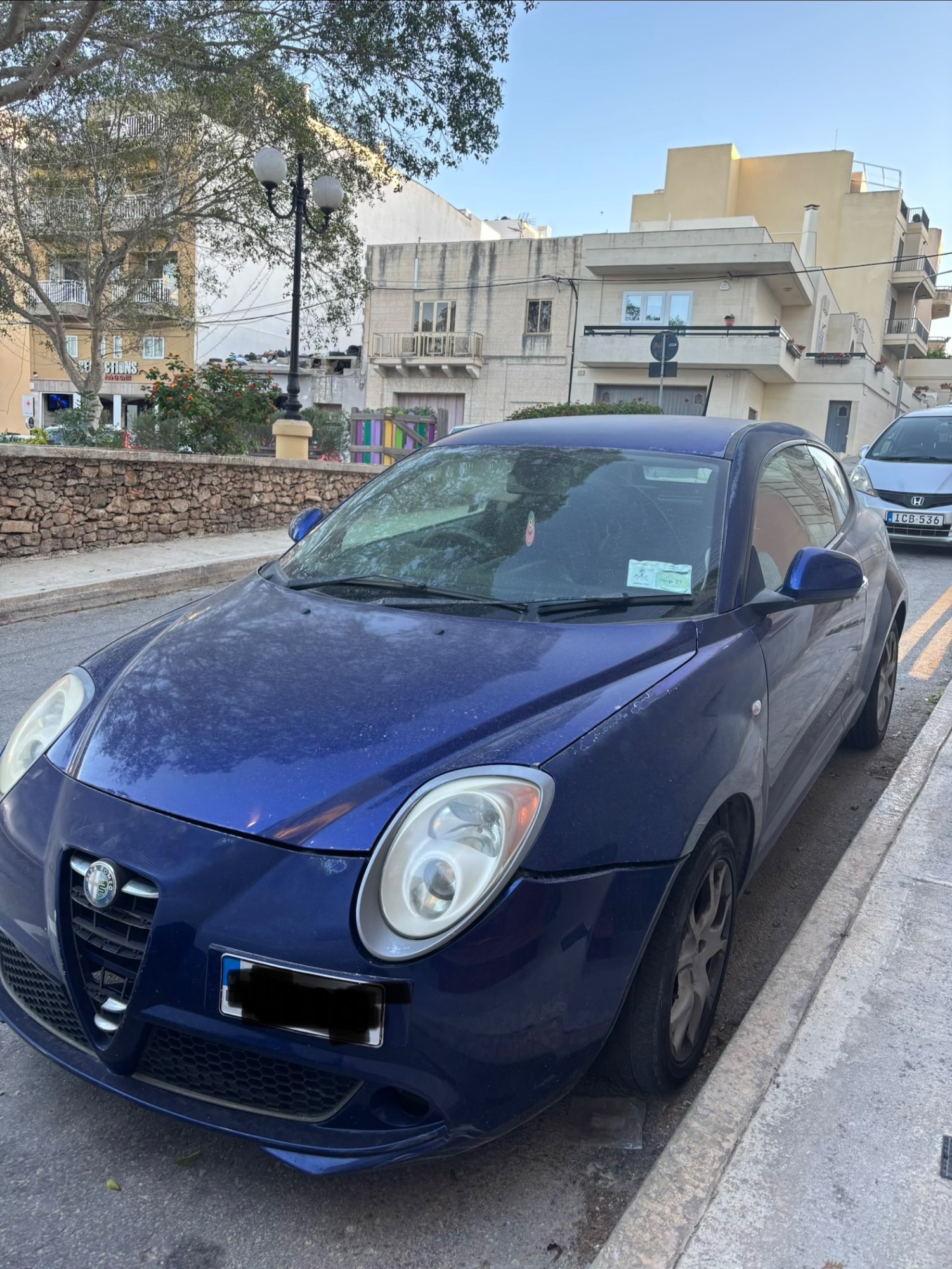 2011 Alfa Romeo MiTo 1
